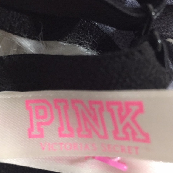 Victoria’s Secret Pink Push Up Bra with Dog Logo - Picture 5 of 7